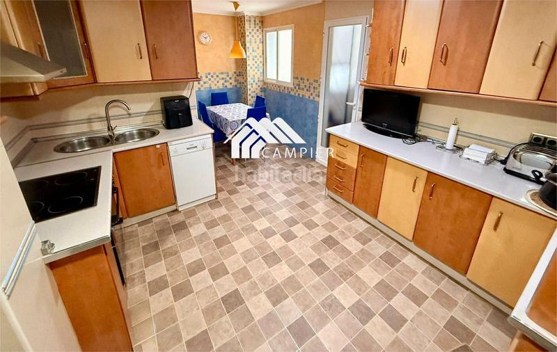 Foto 5991cd89-7a57-49ca-84b5-cc324c648f04. Piso  con balcón en centro en Ensanche - Franciscanos Albacete