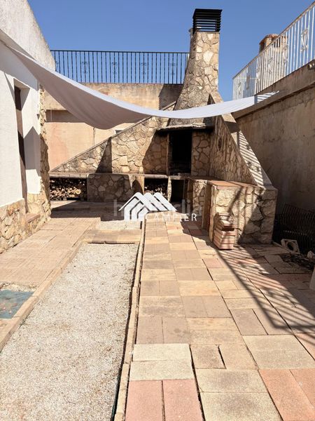 Foto b9897b5b-7454-43c0-8462-07679a75eeda. Chalet parcela con chalet en Pedanías - Extrarradio Albacete