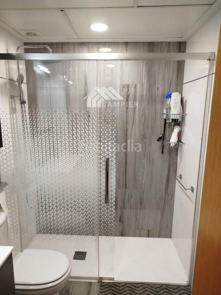 Foto 24c11c65-3e46-4ccf-b381-9121d44b5ab3. Casa adossada amb calefacció aparcament a Facultad de Medicina Albacete