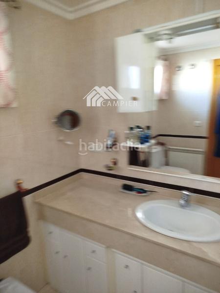 Foto 34783438-edee-4c0a-8bd2-0f90a2b6bd39. Casa adossada amb calefacció aparcament a Facultad de Medicina Albacete