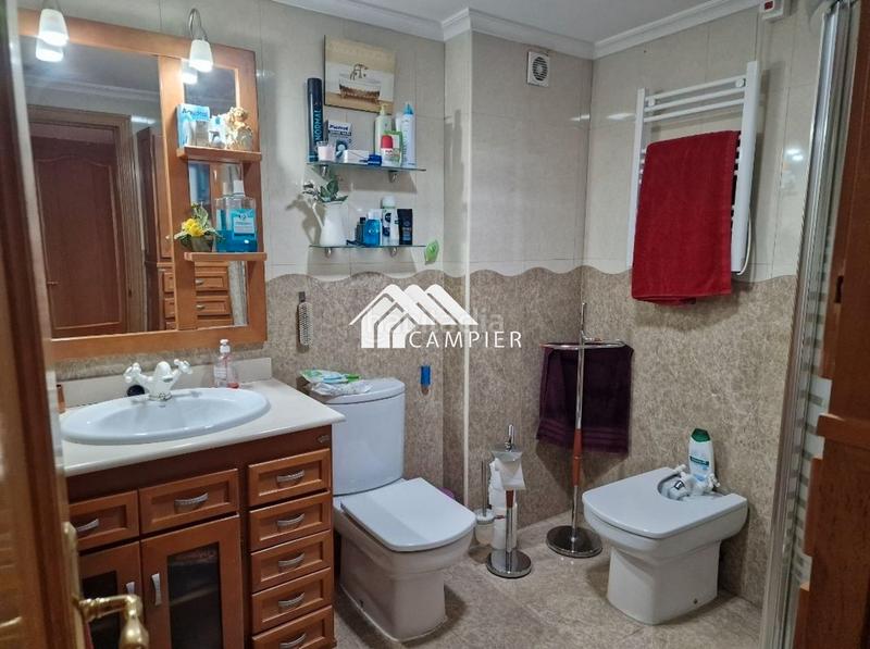 Foto b3a701ab-3221-4b9e-b9bb-147554816d87. Flat with heating parking in Carretas - Pajarita Albacete