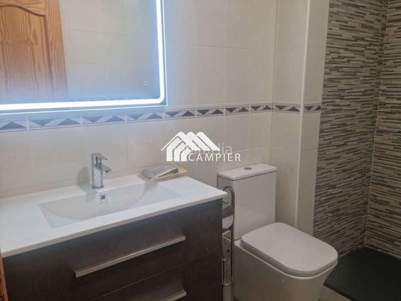 Foto ae38f131-a1e3-4340-b18f-b81195fc1316. Pis amb calefacció aparcament a Hospital Albacete