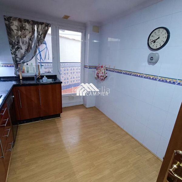 Foto 080d4e64-c68a-446f-8740-473e8dfc3a2a. Pis amb calefacció aparcament a San Pedro Albacete