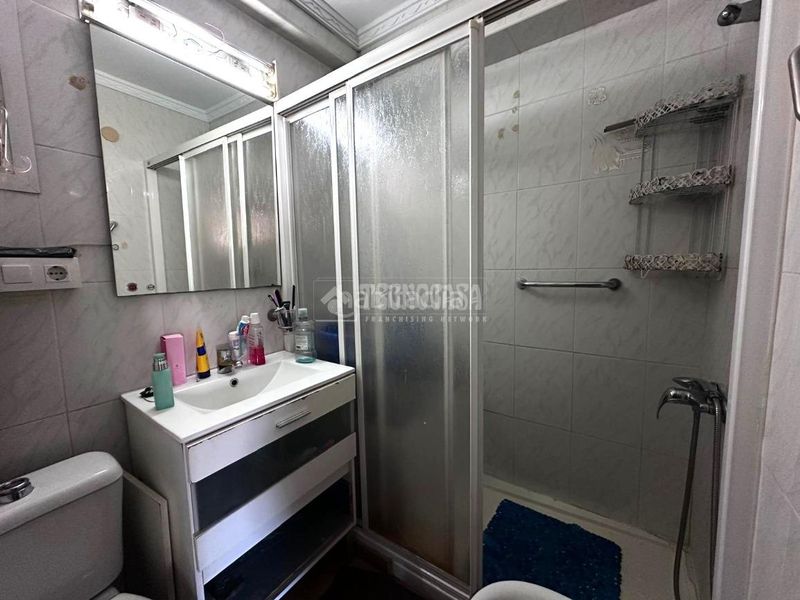 Foto 84cc3a54-7512-4a73-8306-6a595cbea422. Piso  en venta en Santa Cristina - San Rafael Málaga