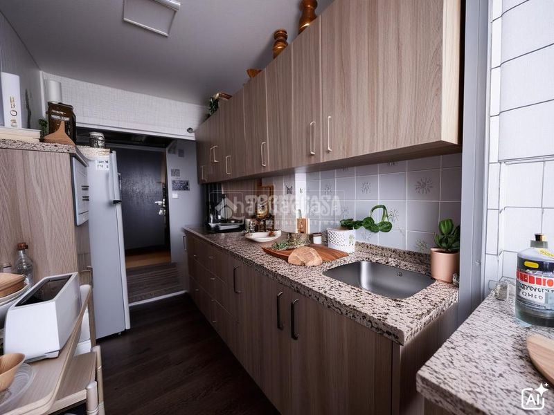 Foto da1c9ade-294a-480b-bd49-c707f12a081c. Piso  en venta en Santa Cristina - San Rafael Málaga