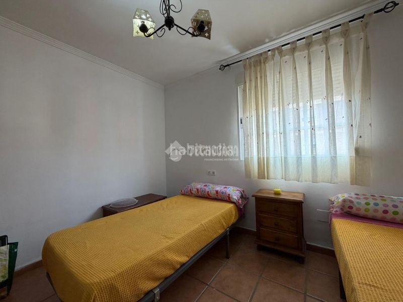 Foto 38566f44-f46c-4ffc-bc46-b7eda4970fc9. Piso  en venta en Santa Cristina - San Rafael Málaga
