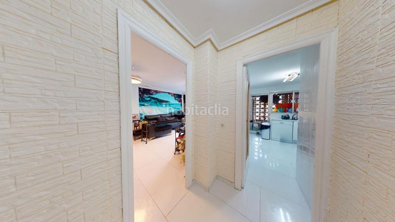 Foto 32689c3e-de1f-4bae-9732-ae1e1cc5f4c9. Pis amb calefacció aparcament piscina a San Blas Alicante