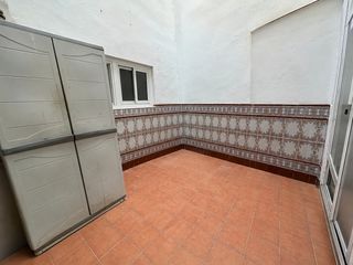 Pis  Carrer cardenal belluga. Oportunidad para inversores en alicante – vivienda con rentabili