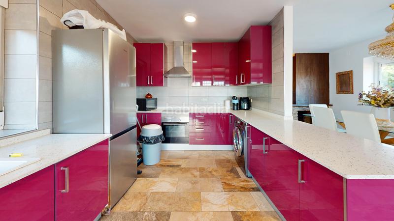 Foto 0e435847-601d-4fac-a052-ce4d262e88ab. Chalet con camino parcheggio in Albufereta Alicante