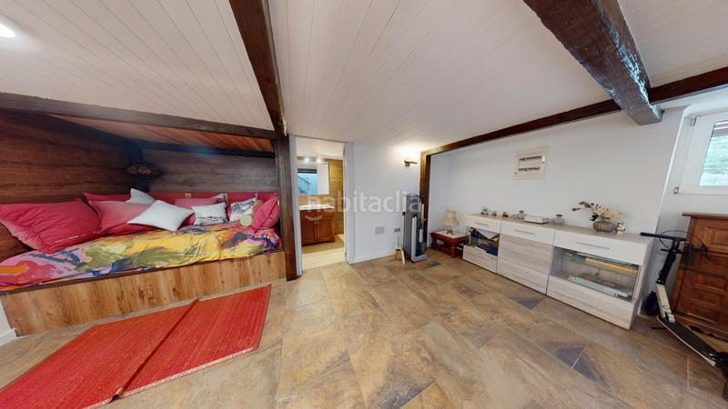 Foto 2ba78508-3d05-4e0f-8a92-9acb59bd0781. Chalet con camino parcheggio in Albufereta Alicante