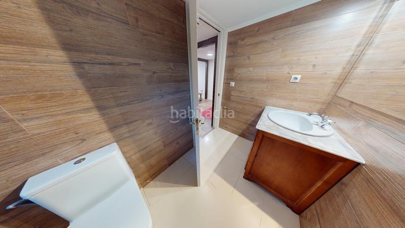 Foto 732706ab-ee1e-44d4-bfe6-7e7feaa82b0e. Chalet con camino parcheggio in Albufereta Alicante