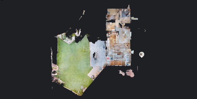 Foto f3b0326e-0e0e-4cc2-ab54-cd78803a4e1d. Chalet con camino parcheggio in Albufereta Alicante