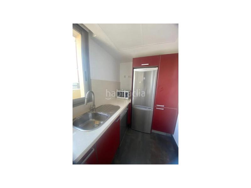 Foto d9a472c6-e645-4a79-adb9-5b50a3a1f076. Dúplex amb aparcament a La Punta Valencia