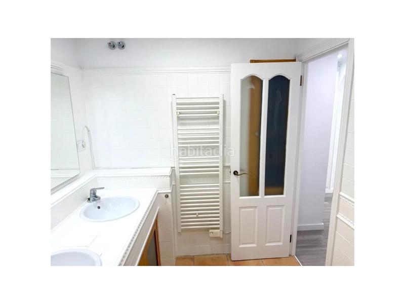 Foto 31b87bc5-efb0-4f29-9661-d8f38fdf0b71. Appartement avec parking dans La Seu Valencia