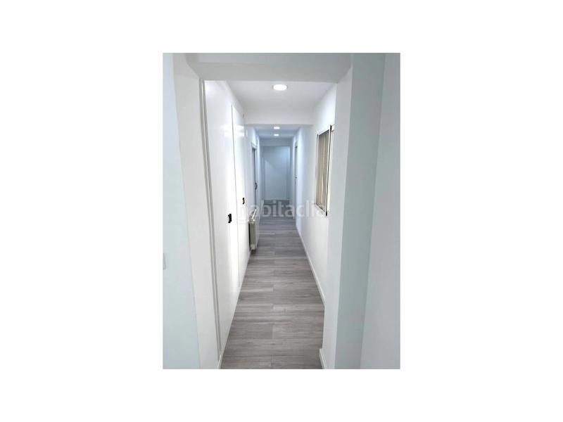 Foto bd542c1e-07e2-44f7-af8f-fc356d7a3438. Appartement avec parking dans La Seu Valencia