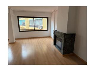 Appartement in Favara. Se vende amplio y luminoso piso en el barrio de patraix, una zon