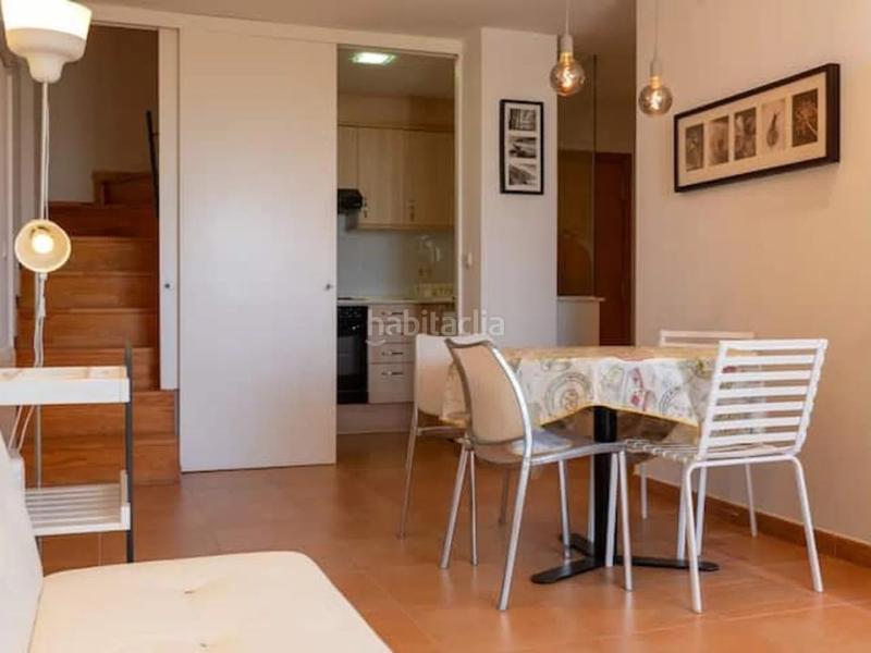 Foto 16e3d8fa-1a7f-4f1f-aab3-537fc9064d23. Dúplex amb piscina a Corinto-Almardà Sagunt