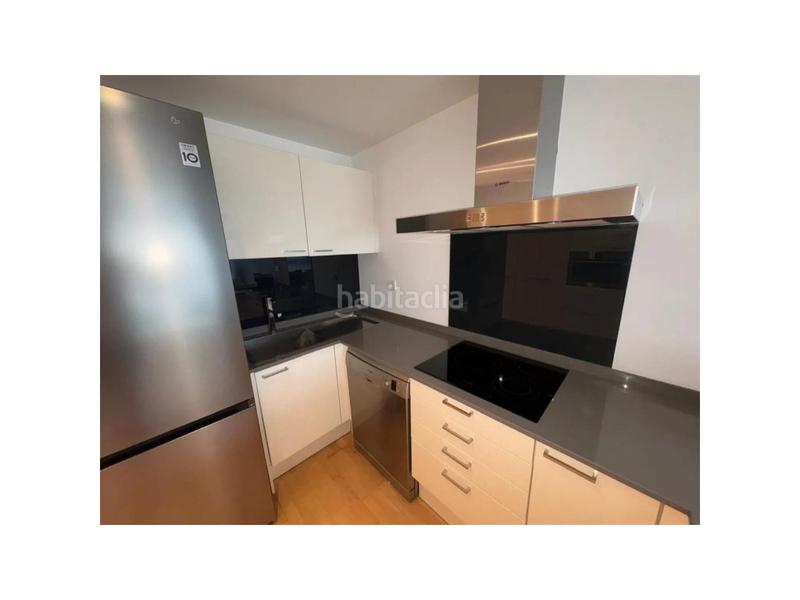 Foto 194344ac-dd96-41a1-bd5c-514ff5196451. Alquiler piso alquiler apartamento moderno y equipado en Valencia