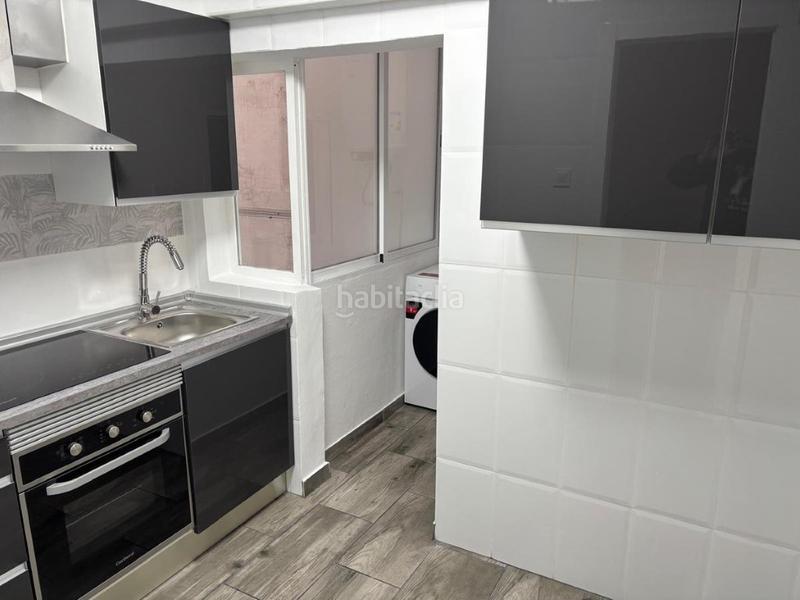 Foto 80c1533f-fa0e-4503-8258-83c8fd6c985a. Appartement in Torrefiel Valencia