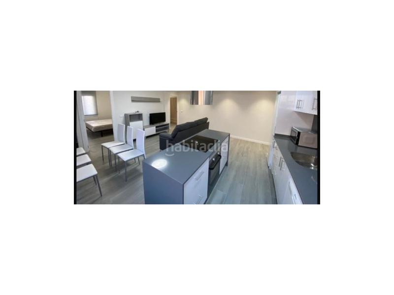 Foto 6ada24c0-47a2-4c32-bce6-41bcd25ba7d0. Alquiler casa se alquila piso totalmente reformado 950 euros en Alaquàs