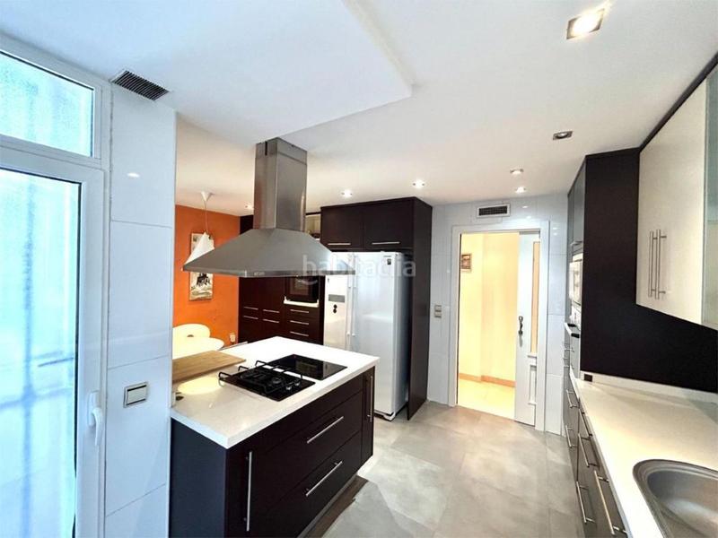 Foto e51f844f-ddff-46c7-9d86-54c1a12088aa. Appartement avec piscine dans Penya-Roja - Avda. Francia Valencia