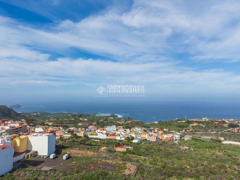 Foto 2e810b17-44c0-4d87-b11a-594d80c9ec58. Pis a Icod de los Vinos pueblo Icod de los Vinos