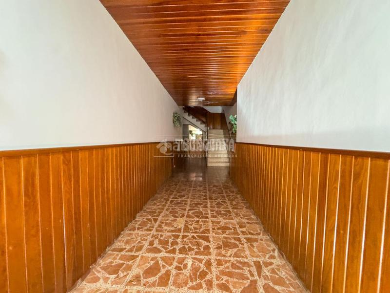 Foto 49f52a92-ad74-4f2e-a4f5-3d34d9576a0b. Pis a Icod de los Vinos pueblo Icod de los Vinos