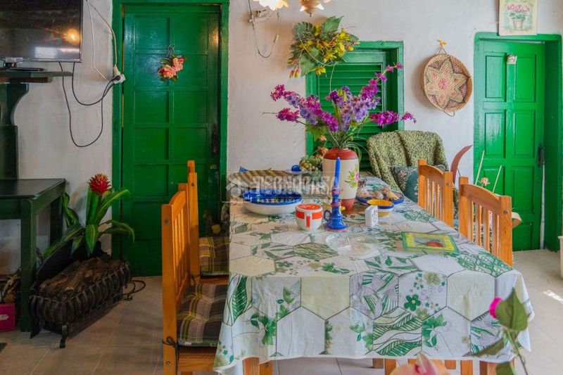 Foto 8a4a660f-c681-4679-b062-a67366f3e06f. Casa amb aparcament a Garachico