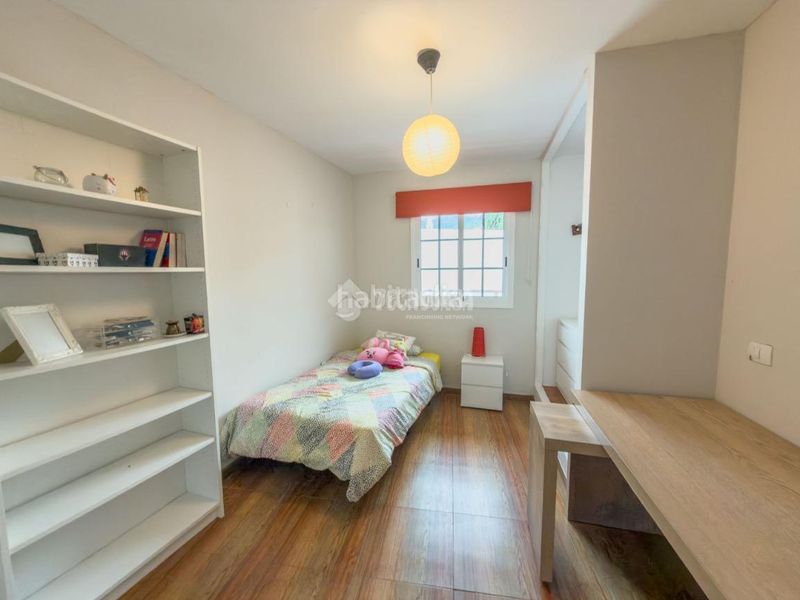 Foto fd2d7ea9-cfad-47f8-9939-9d2d63f034cd. Casa a Guancha (La)