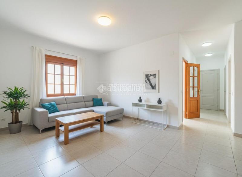 Foto 89547060-717a-4339-b792-b0d5afd32a0e. Casa amb aparcament a Buen Paso - La Mancha Icod de los Vinos