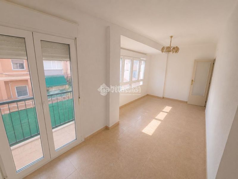 Foto 62470e11-76d5-455b-9685-c5e81a53d0c0. Pis a Carolinas Bajas Alicante