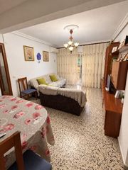 Piso en C. de Donoso Cortés