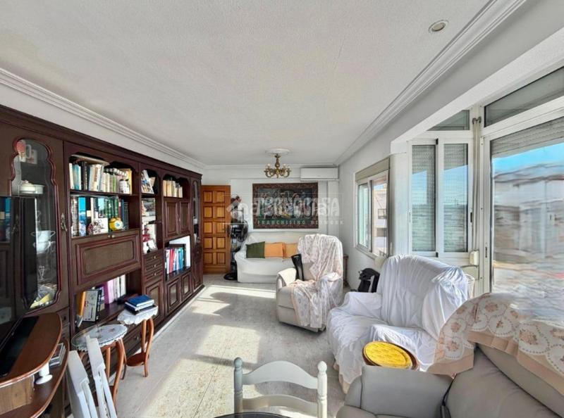 Foto c120100d-ce59-404f-a211-7128e5408244. Appartamento con riscaldamento in Santo Domingo Alicante