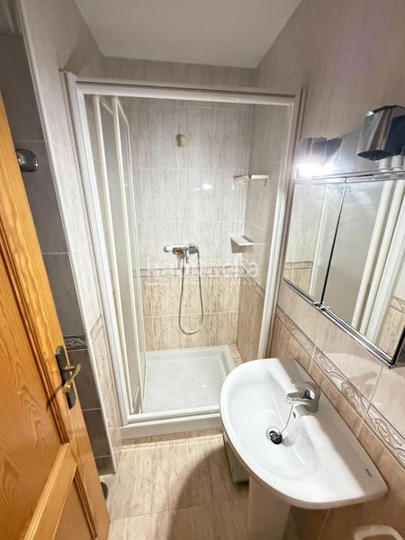 Foto 8df4af23-9b2b-40db-83aa-058d1c9ae552. Pis a Santo Domingo Alicante