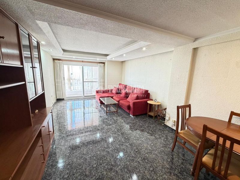 Foto d8f75039-5df3-4eca-98ba-fbed914fbb20. Pis a Santo Domingo Alicante