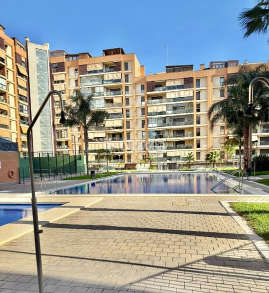 Foto 7a9ab571-2989-487d-af05-f2c07c7d27c6. Etagenwohnung mit heizung parking pool in Paus - Polígono San Blas Alicante