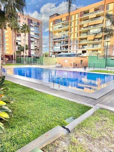 Foto c06a1150-8914-4ff5-9c72-febf1e9c5193. Etagenwohnung mit heizung parking pool in Paus - Polígono San Blas Alicante