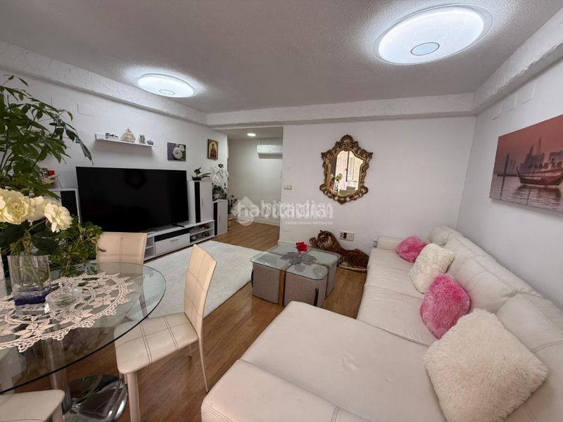 Foto d4d181cd-6f7a-4500-a746-e54cf363a0b3. Pis a Santo Domingo Alicante