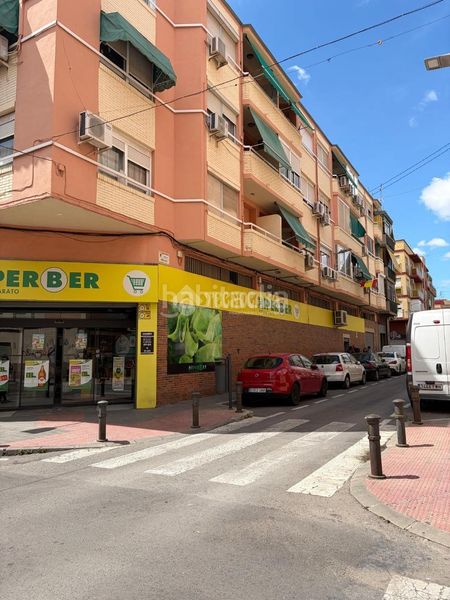 Foto a7006b84-eb32-46c5-a7ce-b8d1c328de2b. Pis a Ciudad de Asís Alicante
