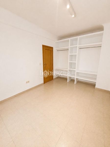 Foto 1a5e8f7e-6939-48d7-954e-79d0195873f9. Pis a Florida Alta Alicante