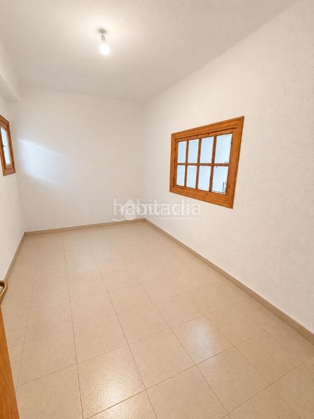 Foto b2956ff6-8ff5-4736-bbc9-fb6c1616e3a5. Pis a Florida Alta Alicante