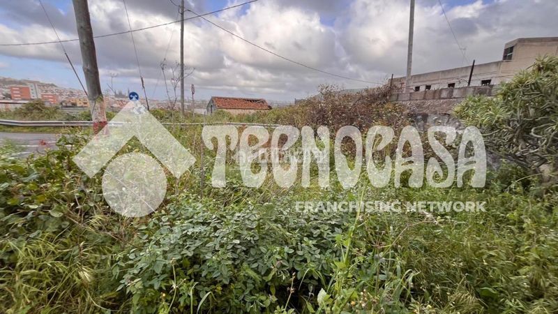 Foto 6e7b577a-135f-4c15-bc0b-767d54cfe49a. Masia a Arucas casco Arucas