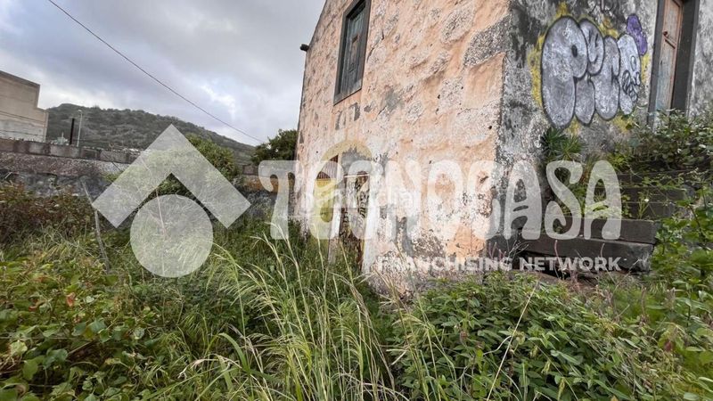 Foto 96780c09-db52-4b43-a9e2-79dea22cbe91. Masia a Arucas casco Arucas