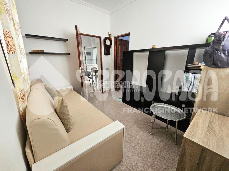 Foto 798b0c69-25e9-4bfe-801f-9a8631c25de0. Casa aparellada amb aparcament a Cardones Arucas