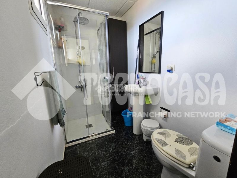 Foto aee4fdd4-55da-4f1f-8e2d-23cf2da53342. Casa aparellada amb aparcament a Cardones Arucas