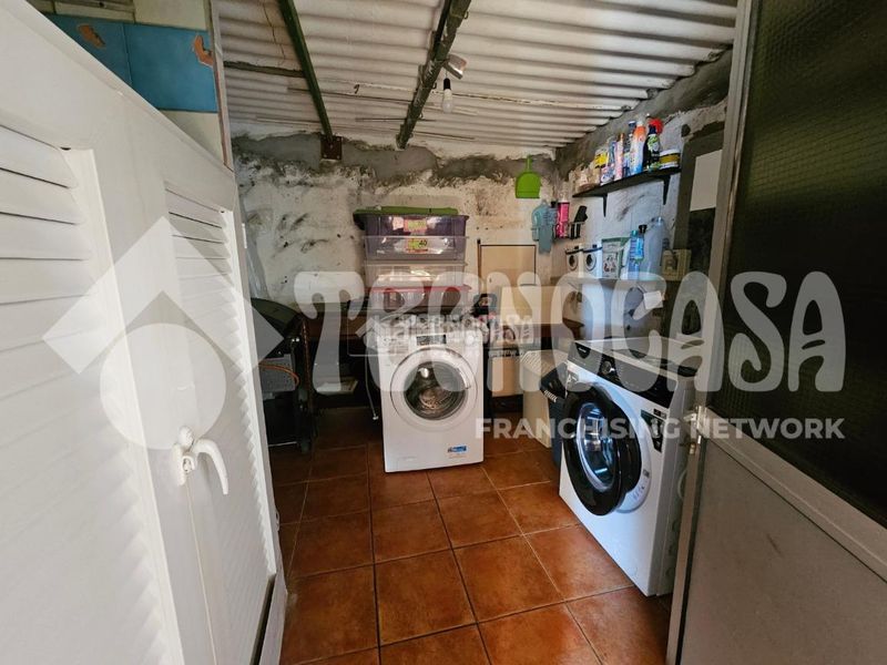 Foto e23078fb-4707-4daa-b6f1-2dd9c83fb44b. Casa aparellada amb aparcament a Cardones Arucas