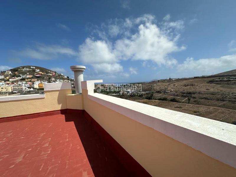 Foto 54958f27-27db-4b0b-93a7-8393087457b6. Piso  en venta en Cardones Arucas