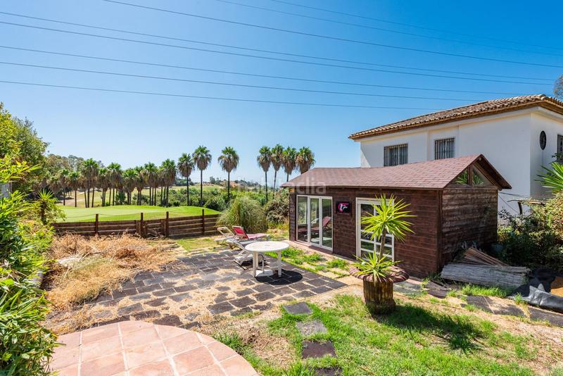 Foto 8e9ff469-05e2-4fd4-8cee-c2ed3fd722b6. Chalet mit parking pool in Estepona golf Estepona