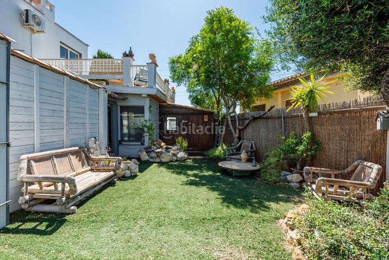 Foto 7f3a823b-5497-4b05-a490-43d5a0d6ad48. Xalet amb aparcament piscina a Estepona golf Estepona