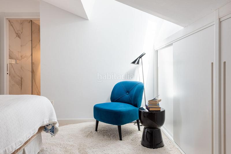 Foto 3f060730-ad55-4d16-8f21-ae5bbcff86f6. Zweistöckige wohnung mit parking pool in Nueva Andalucía centro Marbella